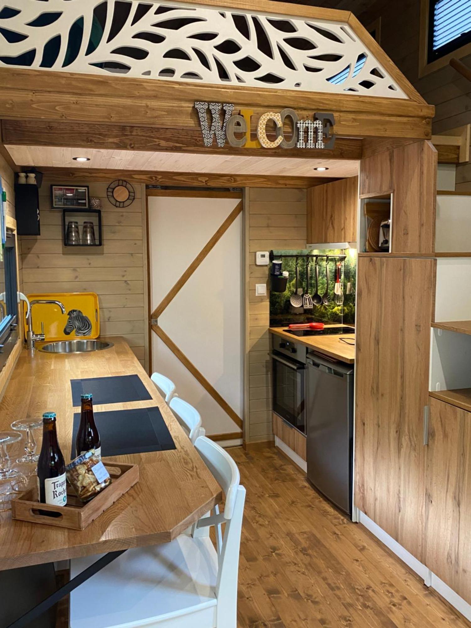 La Tiny House De Nanou Guest House Rochefort Exterior photo